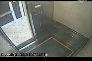 电梯视频,电梯里的生活百态